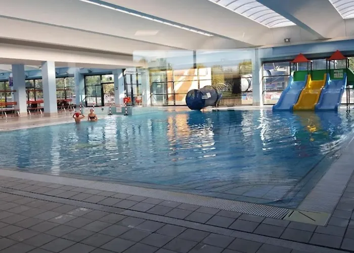 La Dolce Vita House Boat * Lisanza